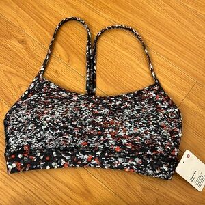 NWT Lululemon Flow Y Bra *Nulu
Size 4
WBPM
